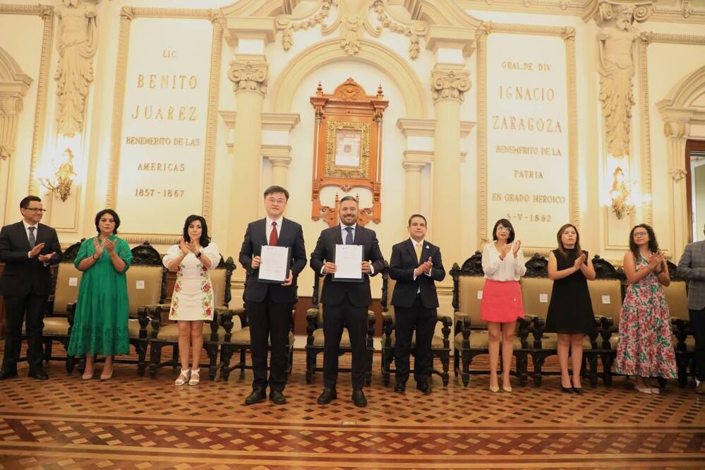 Gobierno municipal informó que Puebla y Wuxi, China firmaron un convenio | Foto:  Google / iStock