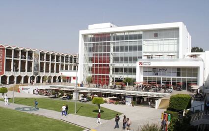  UPAEP recibe certificado de calidad internacional por el Qs Rating System