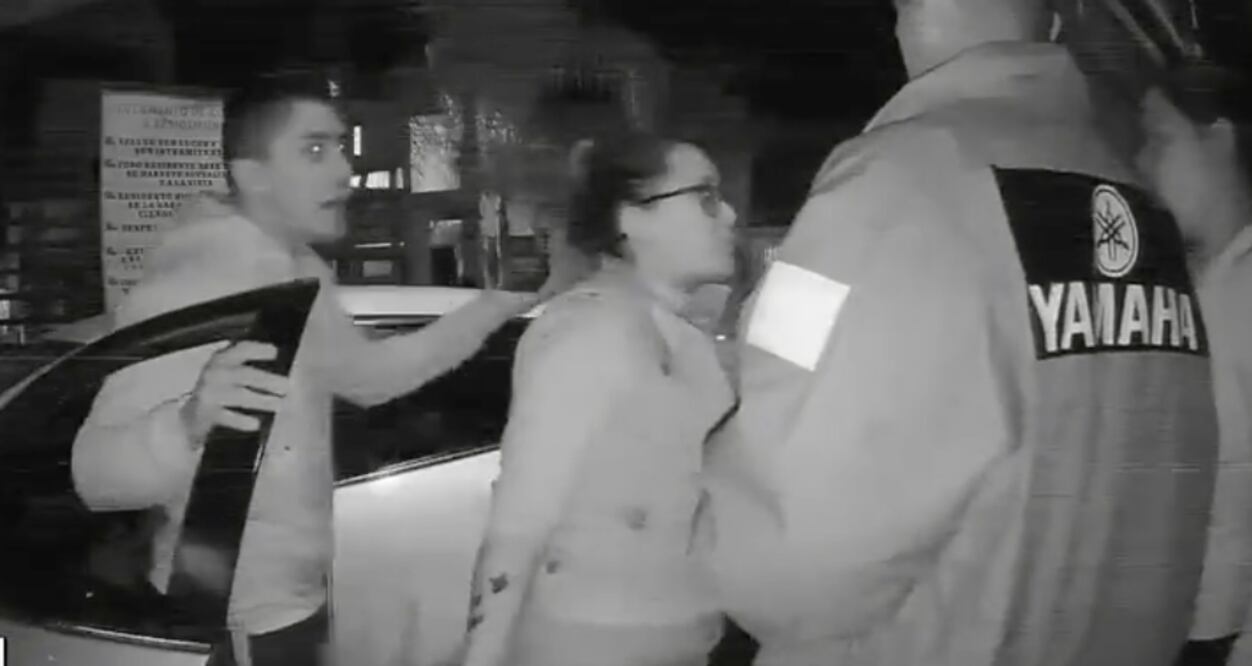 Un  nuevo video viral muestra el enfrentamiento entre residentes de este fraccionamiento y los guardias | Captura