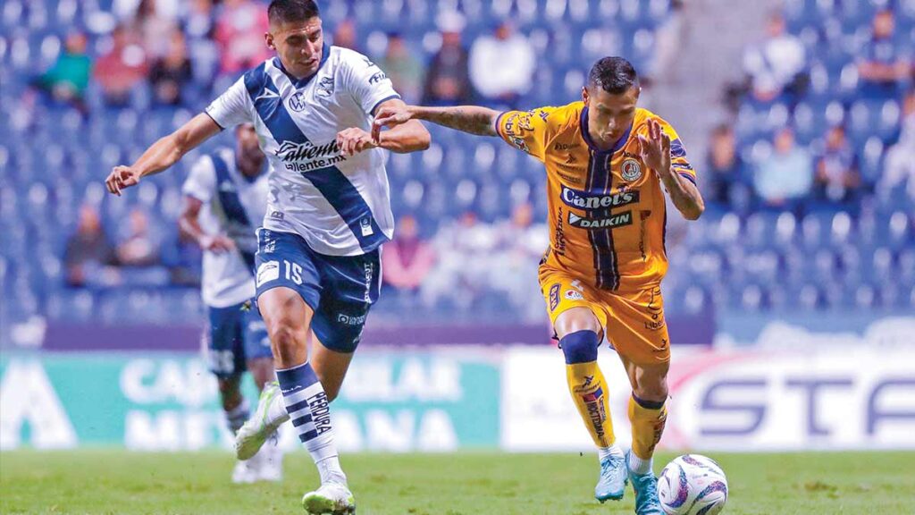 Ambos equipos buscarán asegurar puntos cruciales que podrían definir su futuro en la liguilla, añadiendo aún más emoción a este importante duelo.

Foto: Producción El Universal Puebla