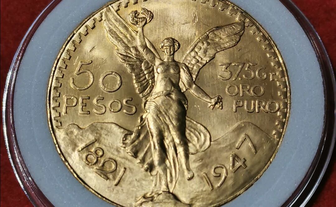 El Centenario de oro se cotiza hasta en 42 mil pesos en bancos. Foto: Especial