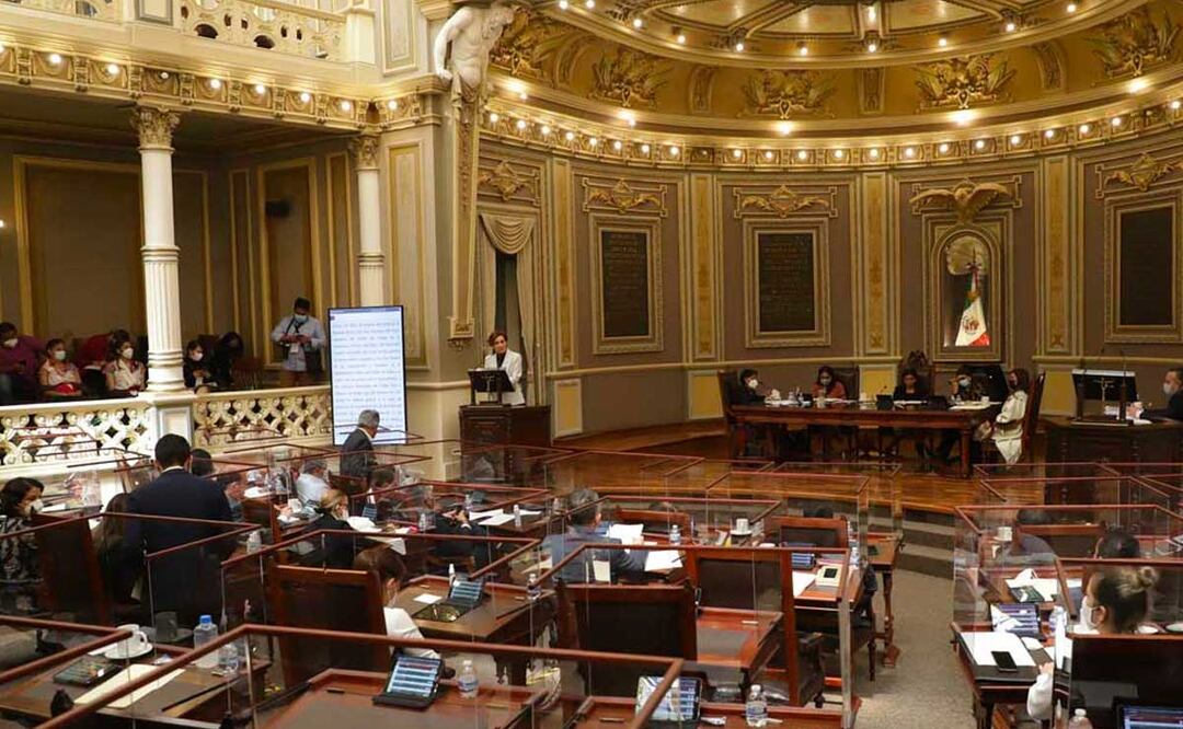 Inician actividades en el Congreso del Estado | Foto: Agencia Es Imagen para El Universal Puebla