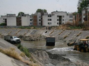 Hay 144 viviendas en riesgo por estar en laderas de barrancas en Puebla