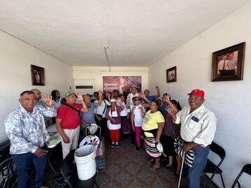 Lalo Castillo atiende solicitudes ciudadanas en oficina legislativa de la Mixteca 