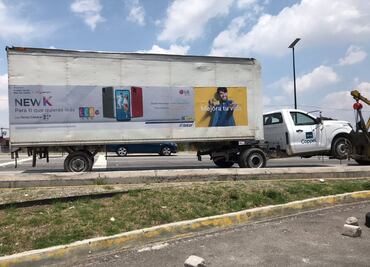 Roba un camión de Coppel y lo detienen