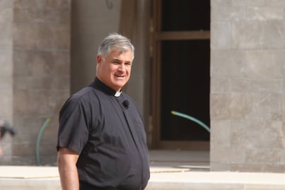 Conoce a Juan María Solana, el sacerdote poblano que vive en Israel