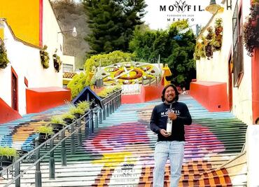 Artista pinta publicidad de mezcal en icónico mural de Atlixco y desata la polémica