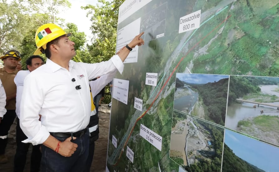 Gobierno del estado realiza obras para prevenir inundaciones por lluvias en Pantepec
