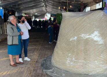 Elaboran el queso de Oaxaca más grande de México