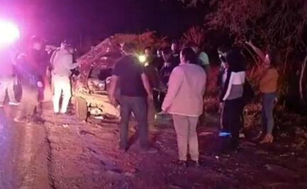 Muere niño prensado tras choque en la federal México- Veracruz