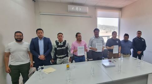 Para resguardar la seguridad en Chalchicomula de Sesma, autoridades firman convenio