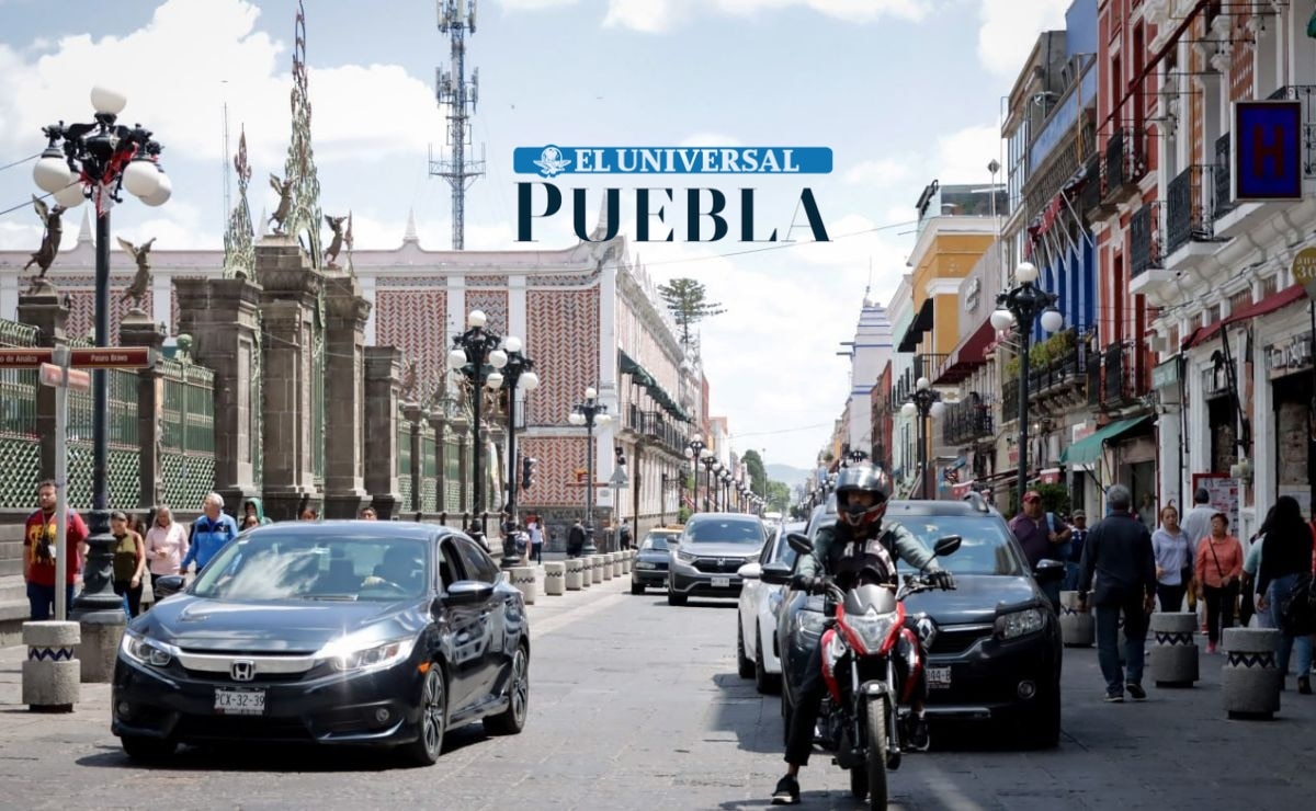 La constancia de no adeudo es un documento que se requiere para demostrar que un conductor no tiene infracciones pendientes ante la Secretaría de Movilidad y Transporte. 
Foto: Producción El Universal Puebla