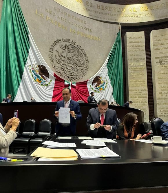 El diputado federal Eduardo Castillo apoya la reforma a la Ley Federal del Trabajo | Foto Especial