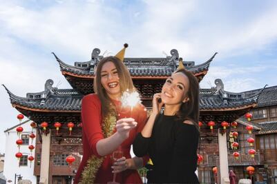 ¿Dónde comienza el Año Nuevo en el mundo y qué país lo recibe al último?