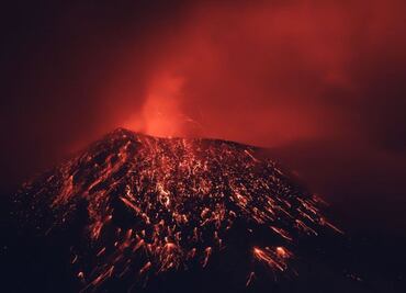 Así fue la erupción del volcán Popocatépetl provocada por el hombre
