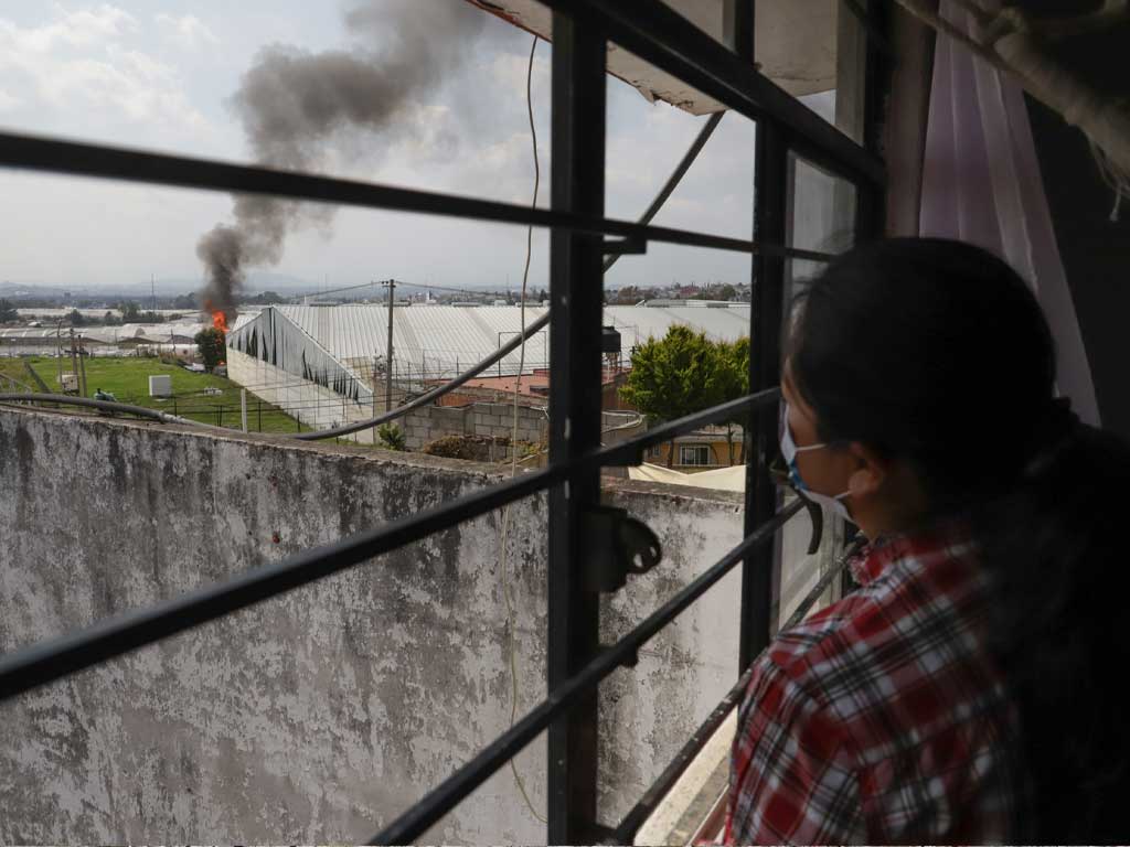 Familias evacuadas de Xochimehuacán no podrán regresar esta noche a sus casas