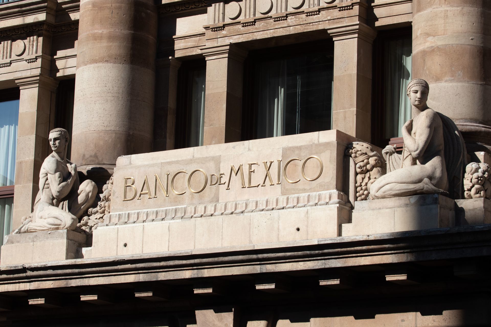 Lista de bancos en México que compran monedas y billetes antiguos