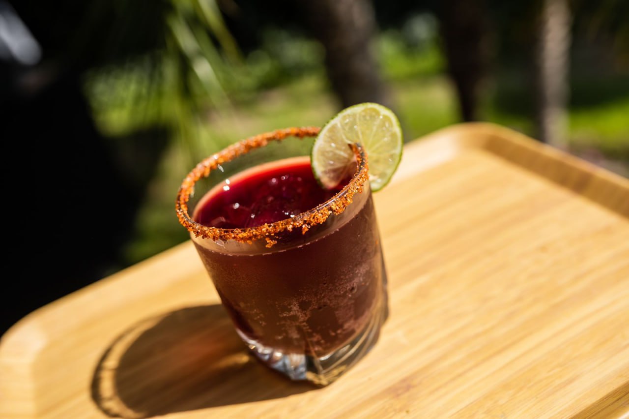 Así se prepara el tradicional acachul, el vino artesanal de Xicotepec