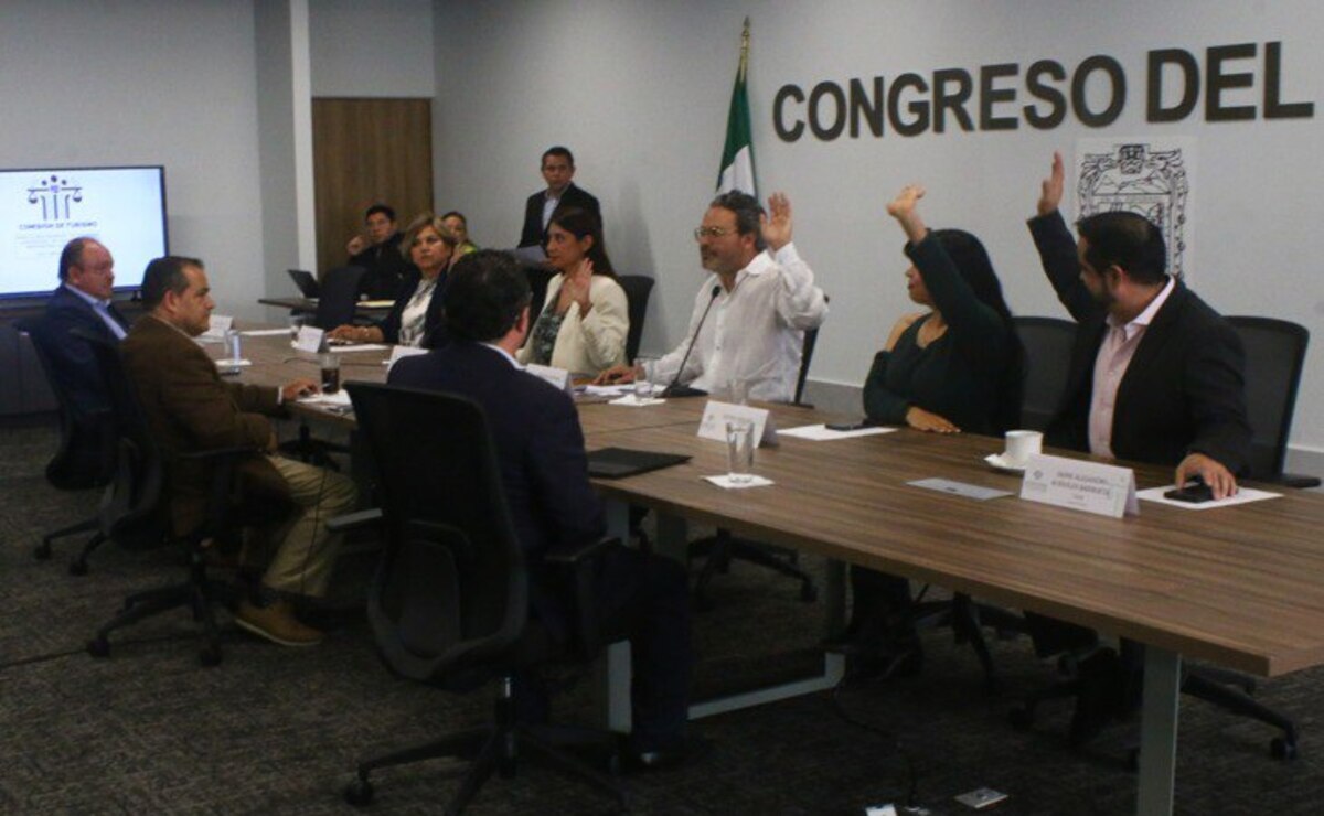 La Comisión de Turismo sesionó en el Congreso de Puebla | Foto: Congreso del estado de Puebla