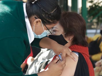 Barbosa pide que particulares vacunen contra Covid-19