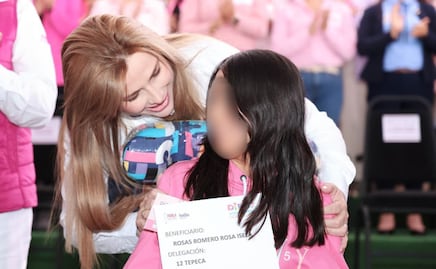 SEDIF entrega 2 mil 900 apoyos a personas vulnerables de cinco regiones del estado