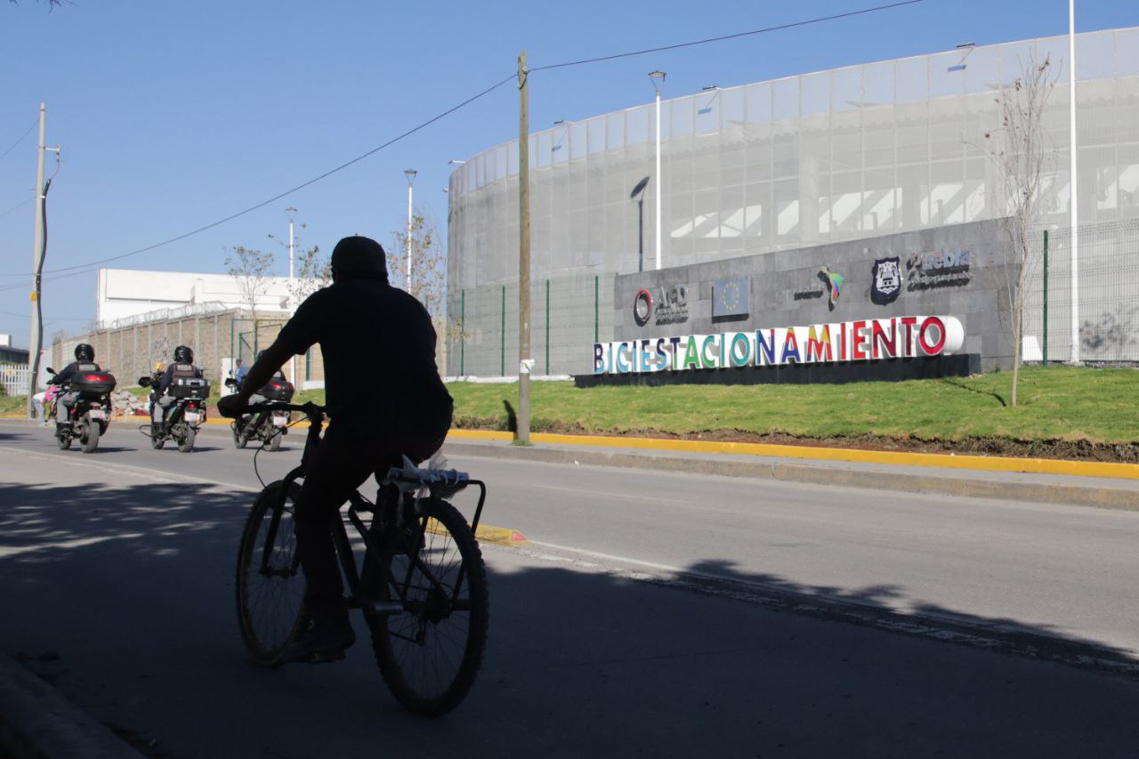 El biciestacionamiento masivo se ubica en la estación Margaritas del RUTA en la 11 Sur |ESIMAGEN