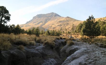 Puebla tiene al volcán más alto de México y al más pequeño del mundo