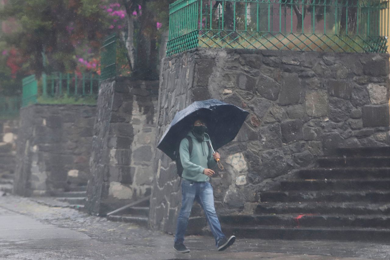 Reporta la capital de Puebla saldo blanco tras paso de Grace