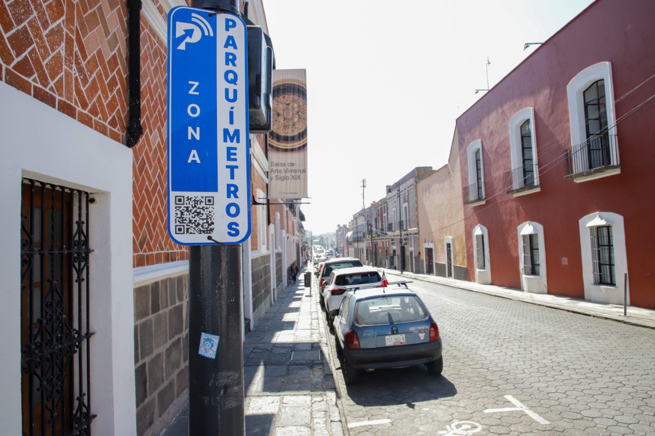 El Ayuntamiento de Puebla analiza la conveniencia de los parquímetros | Foto: EsImagen