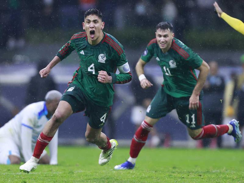 Este partido contra el Valencia representa el regreso de los encuentros amistosos de la Selección Mexicana, bajo la dirección de Javier Aguirre, a suelo mexicano. La cita será el sábado 12 de octubre a las 20:00 horas locales (10:00 PM ET, 7:00 PM PT), lo que ofrece a los aficionados la oportunidad de ver a su equipo en acción.


Foto: Producción El Universal Puebla
