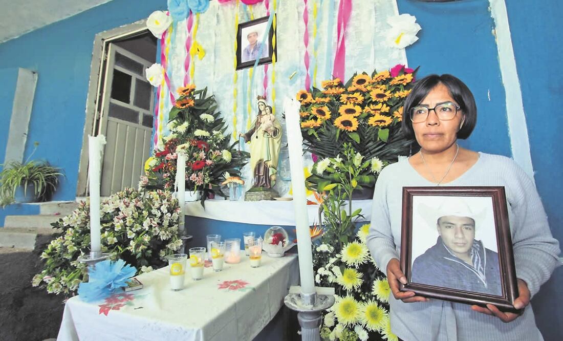 Los restos de su hio fueron hallados en una fosa clandestina. Foto: Omar Contreras / EL UNIVERSAL