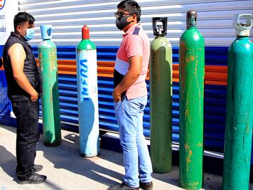 Pese a tercera ola, aún reportan poca demanda de tanques de oxígeno