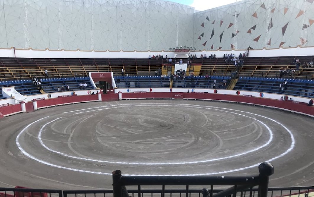Plaza de toros El Relicario. Foto: Manolo Herrera Rojas
