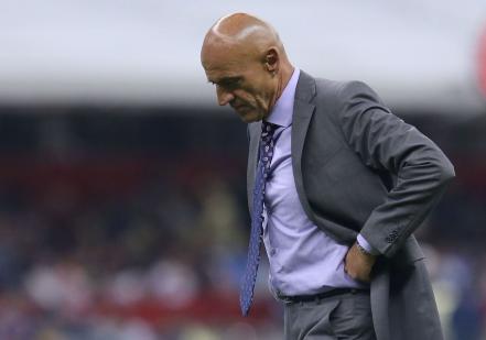 De futbolistas a políticos: se la juegan en la cancha y en las urnas 
