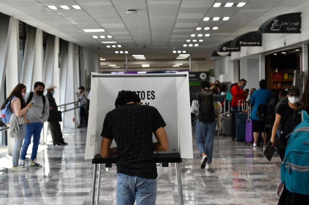 En Puebla habrá 39 casillas especiales | Foto: EsImagen