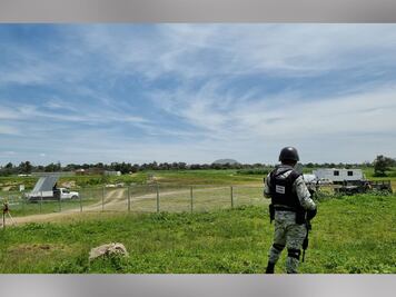Cercan el socavón ¡No más perritos ni borrachitos en riesgo!