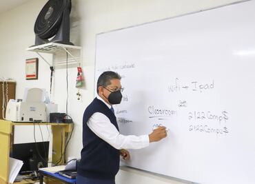 Maestros de Puebla pueden dar clases en Estados Unidos, checa los requisitos