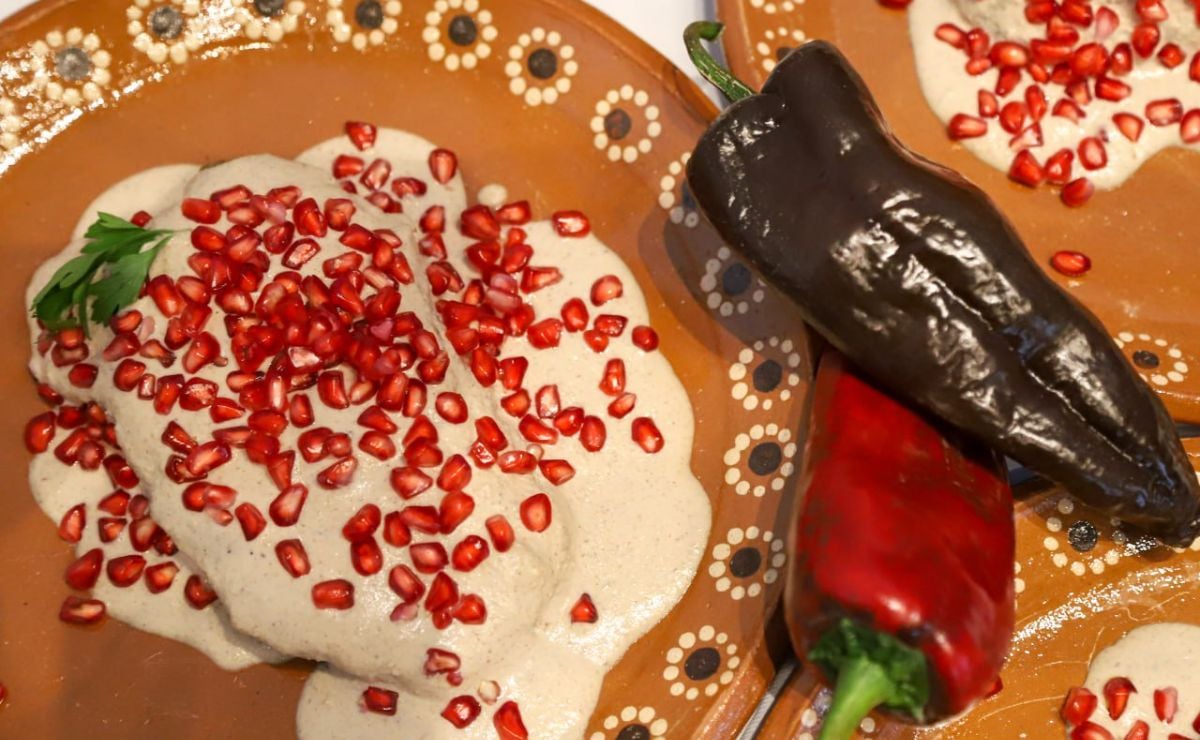 ¿Chiles en nogada están en riesgo? Campesinos esperan lluvias para incrementar su producción