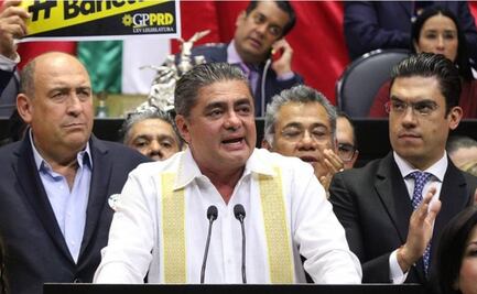 Alista Va por México denuncias contra Mario Delgado por campaña contra “diputados traidores”