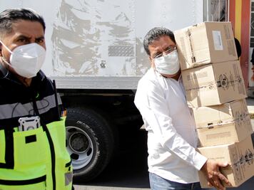 Llegaron a Puebla 200 mil vacunas de CanSino para centennials