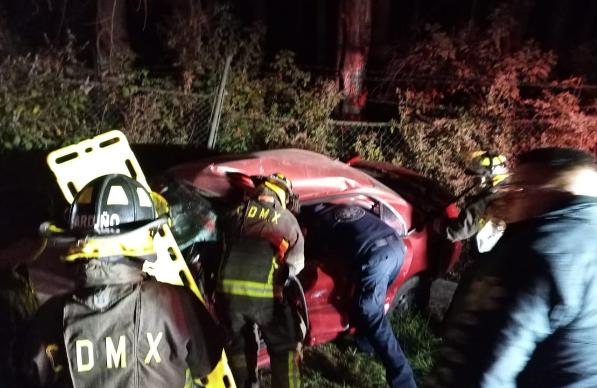Dos muertos y tres heridos por choque en la carretera federal México- Toluca