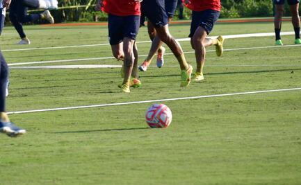 De futbolistas a políticos: se la juegan en la cancha y en las urnas