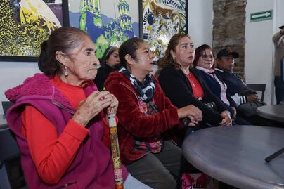 Damnificados por explosión en Xochimehuacán aseguran que Barbosa incumplió con promesa