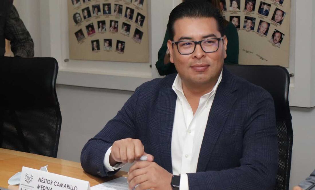 El diputado del PRI, Néstor Camarillo Medina, asegura que hay consenso para aprobar la Ley Ácida | Foto: Agencia Es Imagen para El Universal Puebla