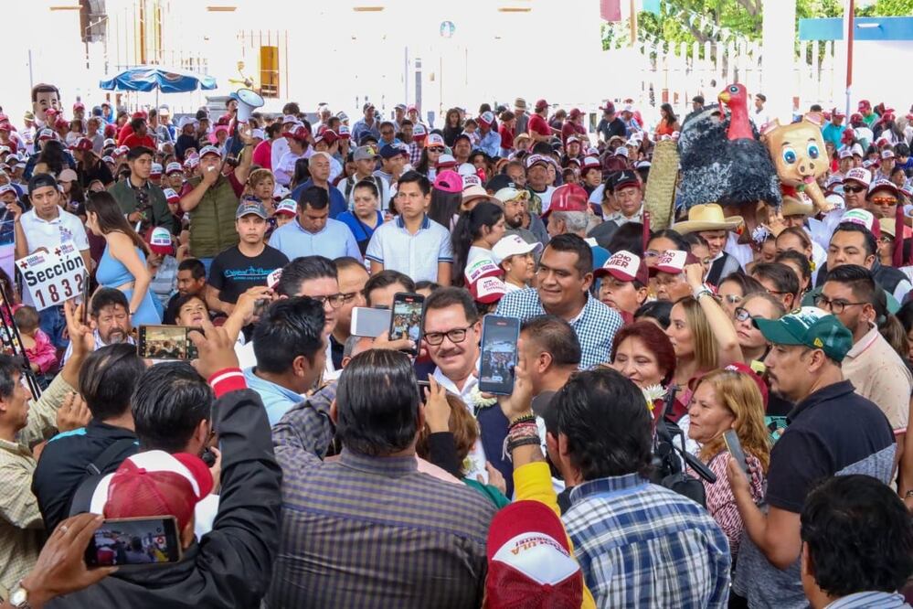 Nacho Mier se reunió con simpatizantes en Cholula | Fotos Especiales
