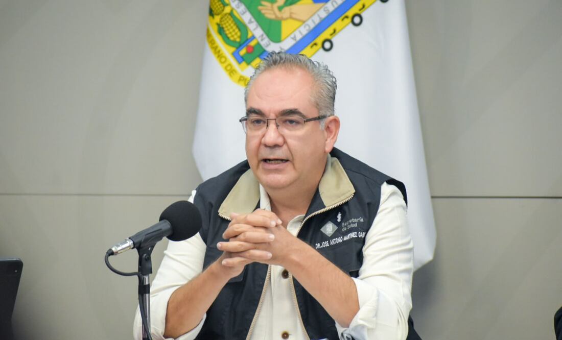 El gobernador de Puebla informó en redes sociales que José Antonio Martínez García dejó la Secretaría de Salud estatal | Es Imagen para El Universal Puebla