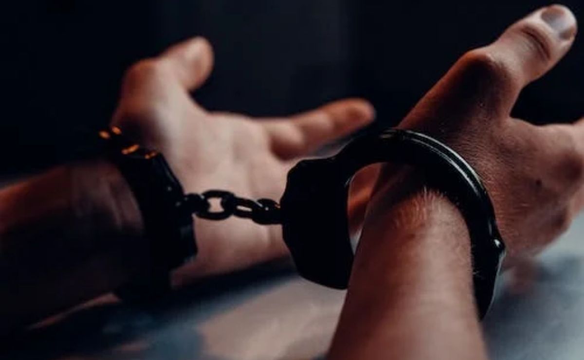 Son tres policías y un civil los presuntos responsables del robo de una camioneta y secuestro contra un comerciante en Cuautlancingo. | Foto: Pexels