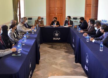 BUAP refrenda compromiso de acreditar programas educativos