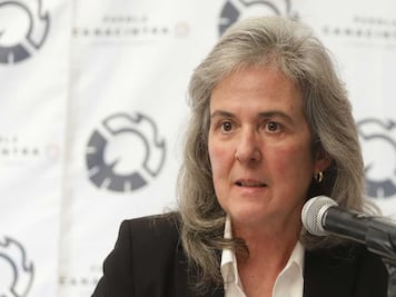 No tengo relación directa con Derbez, asegura rectora interina UDLAP