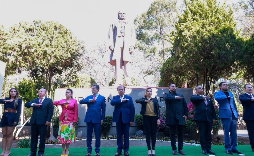 A la ceremonia acudieron integrantes del gabinete estatal, así como diputadas y diputados del Congreso del Estado | Foto: Gobierno del Estado